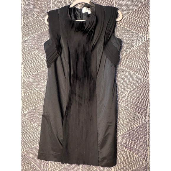 Badgley Mischka Dresses & Skirts - Badgley Mischka Black Sleeveless Pleated Neck Sheath Dress Size L